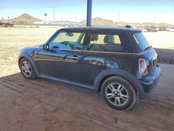 2013 MINI COOPER
