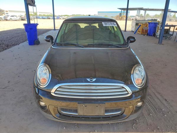 2013 MINI COOPER