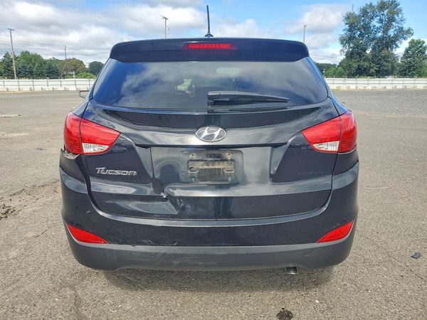2015 HYUNDAI TUCSON GL (Middle-Low)