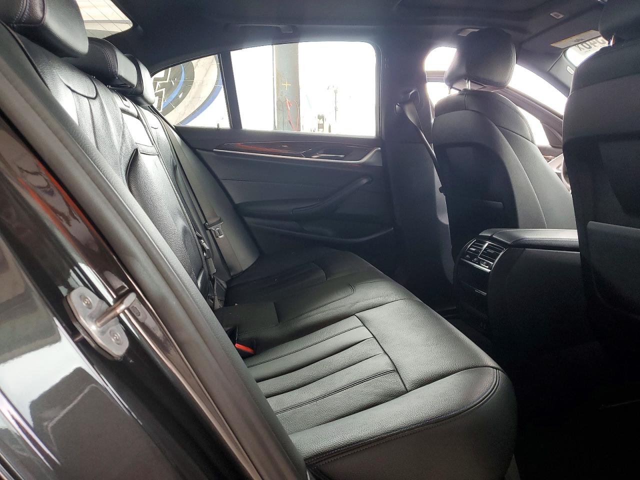 2020 BMW 540