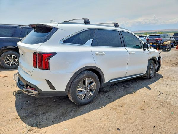 2023 KIA SORENTO