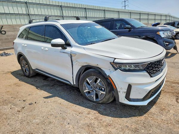 2023 KIA SORENTO