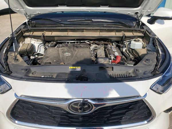 2020 TOYOTA HIGHLANDER Limited