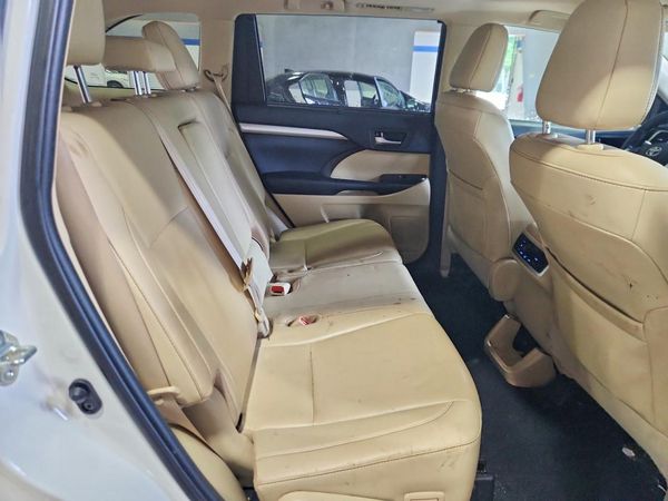 2019 TOYOTA HIGHLANDER SE/XLE