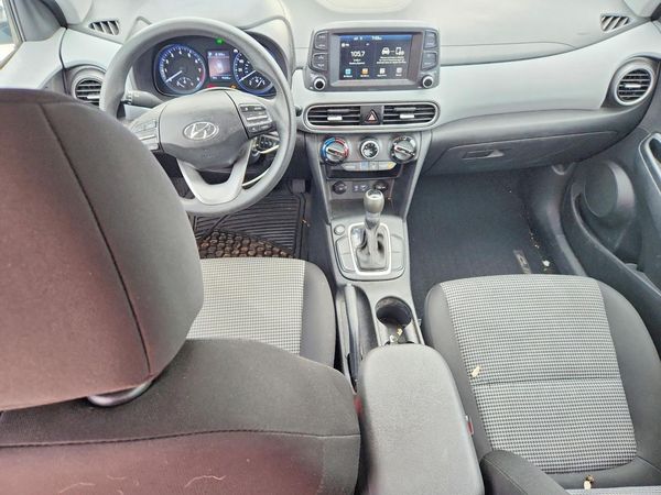 2019 HYUNDAI KONA SE