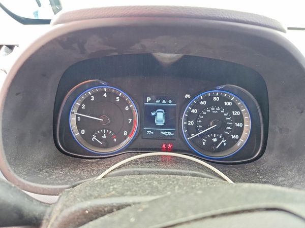 2019 HYUNDAI KONA SE