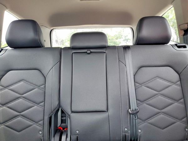 2025 VOLKSWAGEN ATLAS 4Motion SE