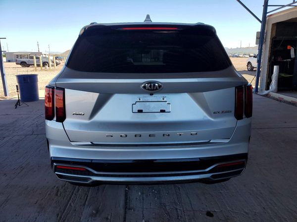 2021 KIA SORENTO EX