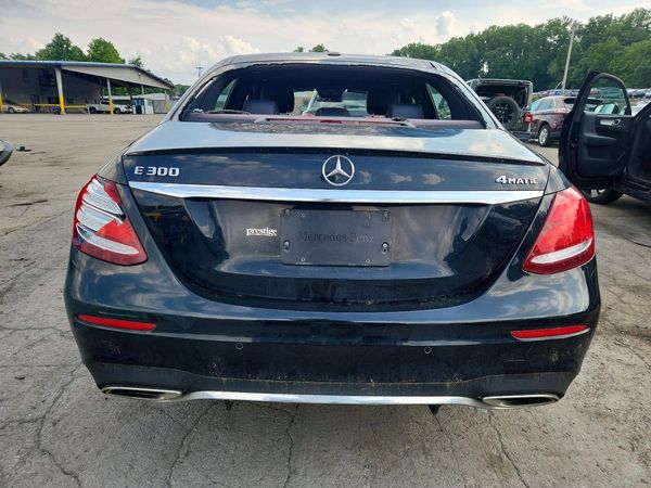 2017 MERCEDES-BENZ E E300-4M