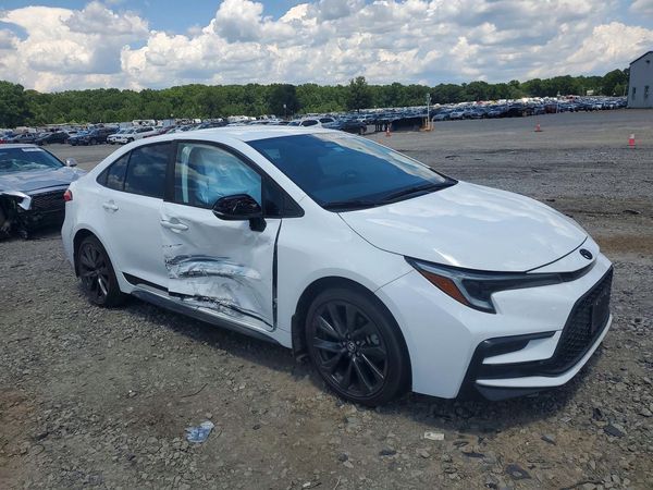2023 TOYOTA COROLLA