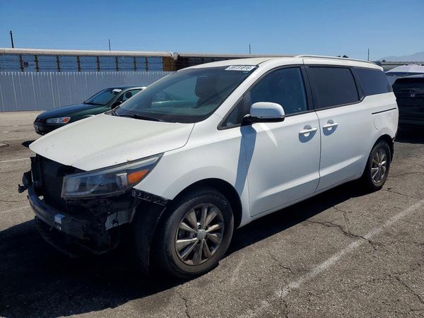 2016 KIA SEDONA LX - Middle-low