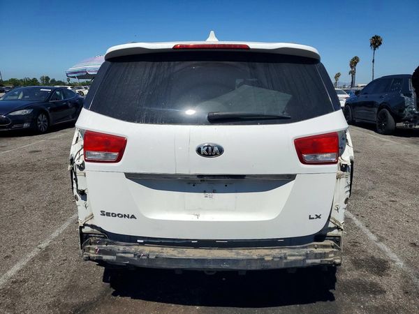 2016 KIA SEDONA LX - Middle-low