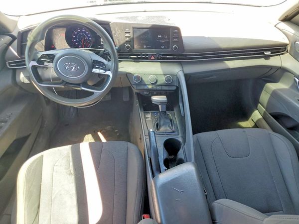2021 HYUNDAI ELANTRA