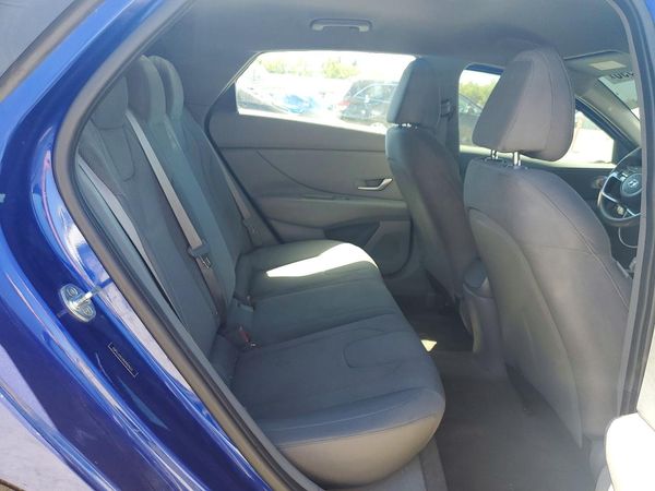 2021 HYUNDAI ELANTRA