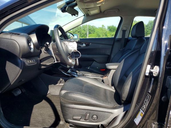 2019 KIA FORTE EX