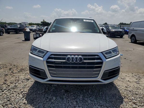 2019 AUDI Q5 quattro Premium Plus