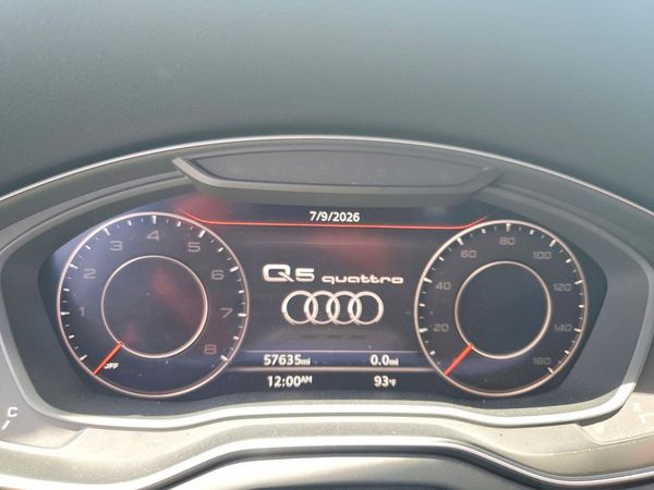 2019 AUDI Q5 quattro Premium Plus