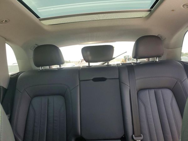 2019 AUDI Q5 quattro Premium Plus