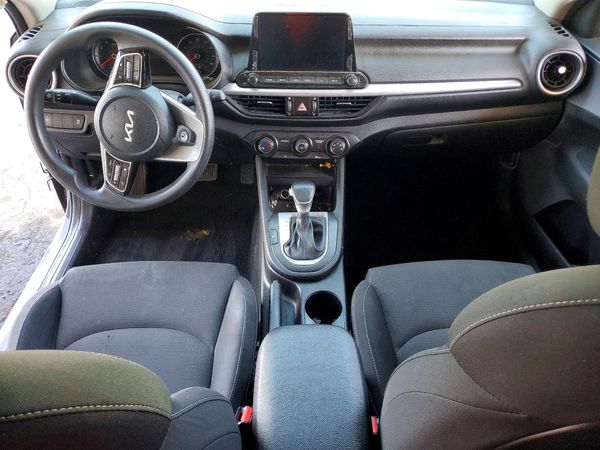 2022 KIA FORTE FE, LXS