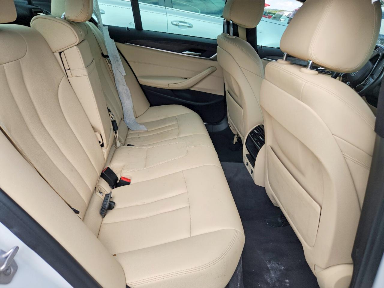 2018 BMW 530