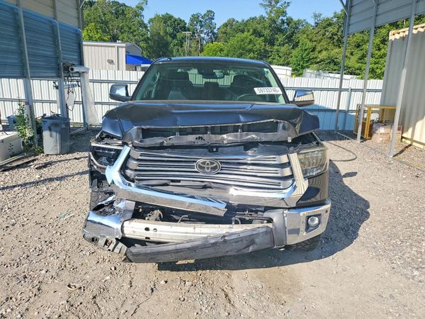 2019 TOYOTA TUNDRA Limited Grade