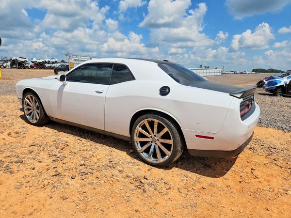 2020 DODGE CHALLENGER SXT