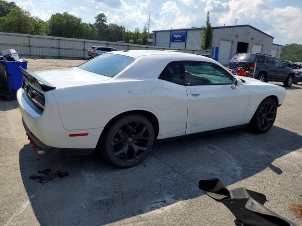 2020 DODGE CHALLENGER SXT