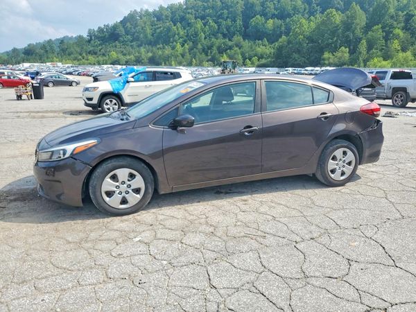 2017 KIA FORTE