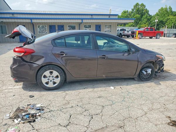 2017 KIA FORTE
