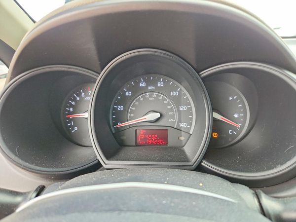 2013 KIA RIO EX / SX