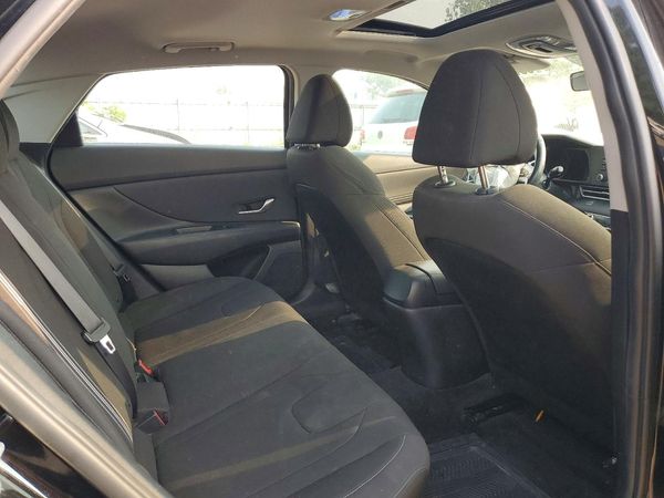 2021 HYUNDAI ELANTRA Blue