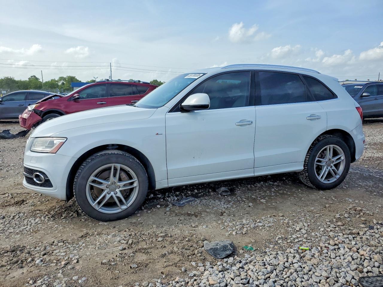 2015 AUDI Q5