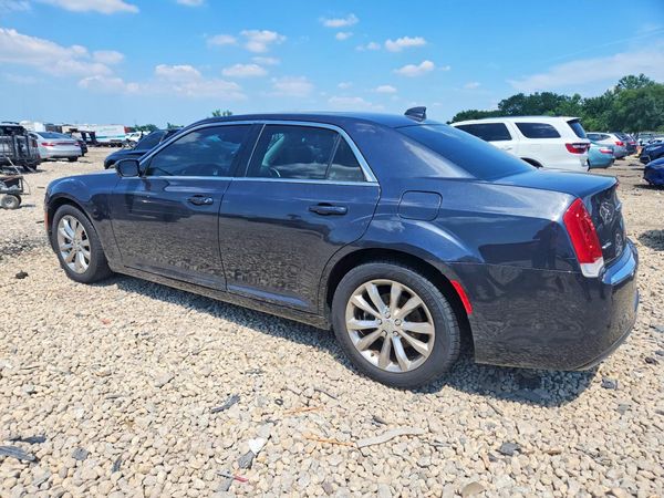 2016 CHRYSLER 300 Limited — DSRA