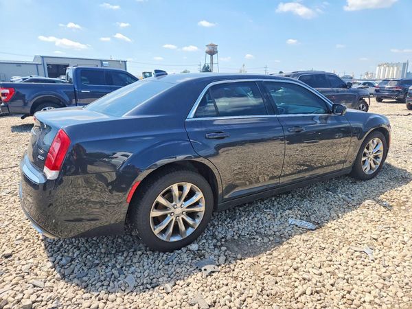 2016 CHRYSLER 300 Limited — PSRA