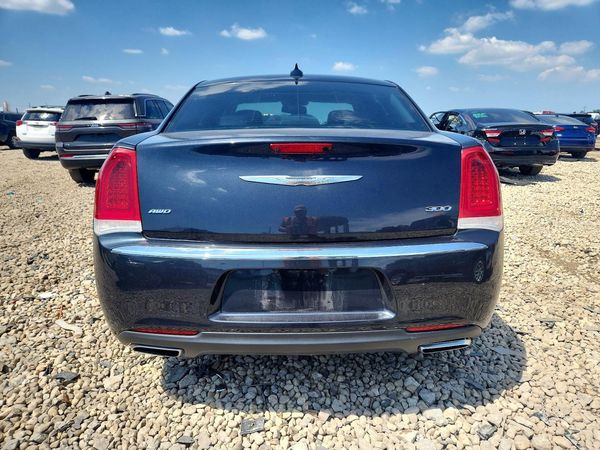 2016 CHRYSLER 300 Limited — DIRR