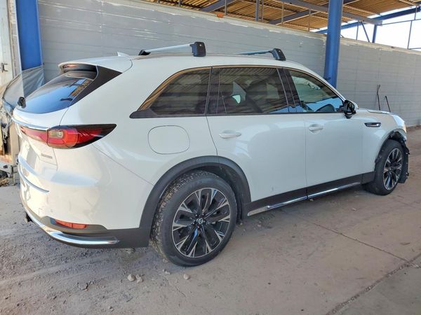 2024 MAZDA CX-90 Premium Plus Package