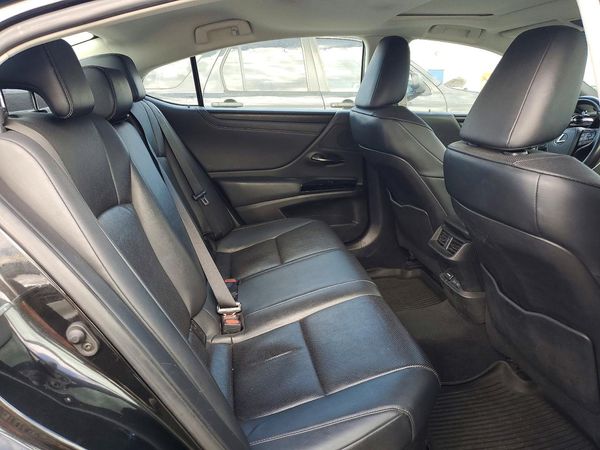 2022 LEXUS ES 300H 300h Premium