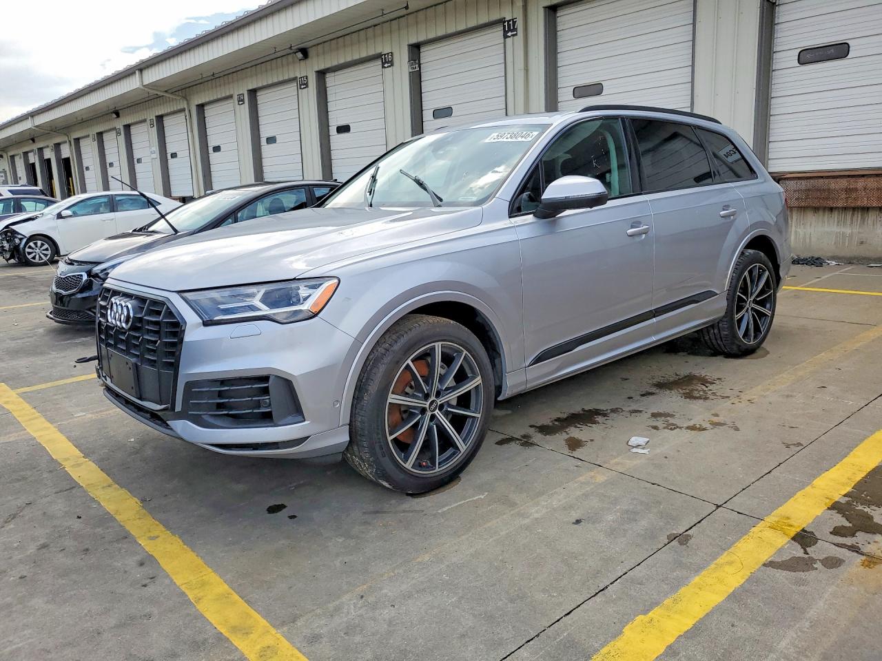 2021 AUDI Q7 quattro Premium Plus