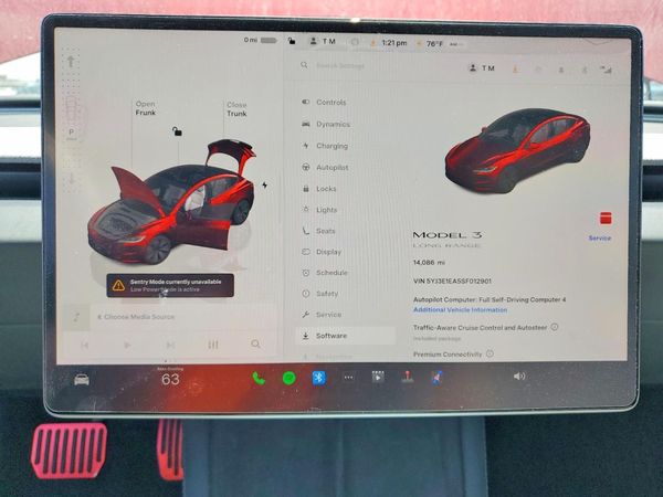 2025 TESLA MODEL 3