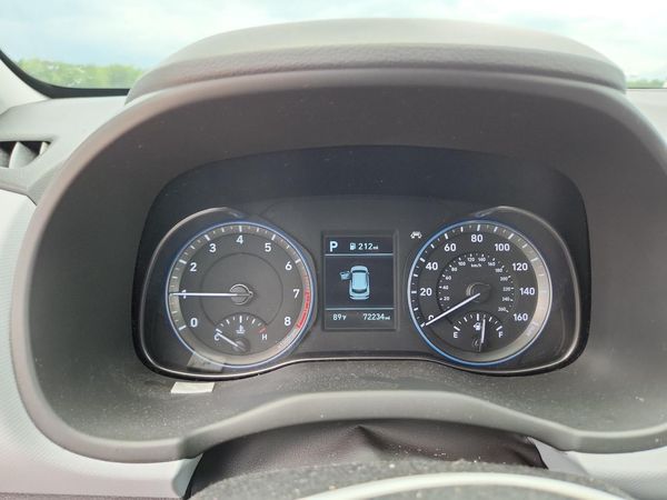 2019 HYUNDAI KONA SE