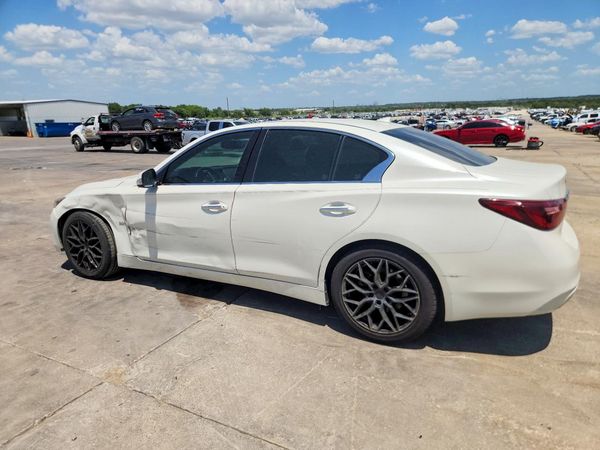 2018 INFINITI Q50