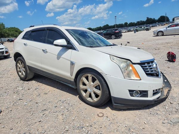 2016 CADILLAC SRX Performance — Passenger 3/4