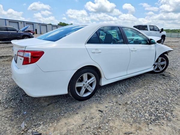 2013 TOYOTA CAMRY
