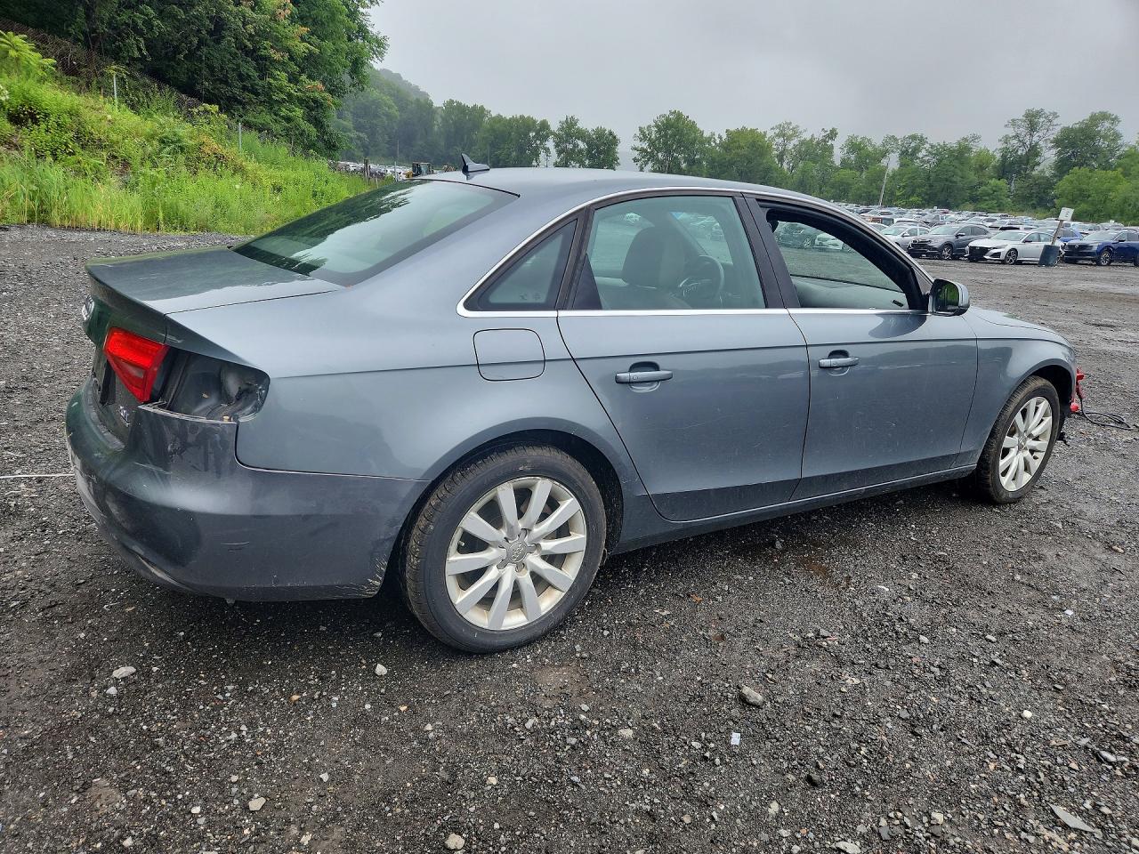 2013 AUDI A4 quattro Premium