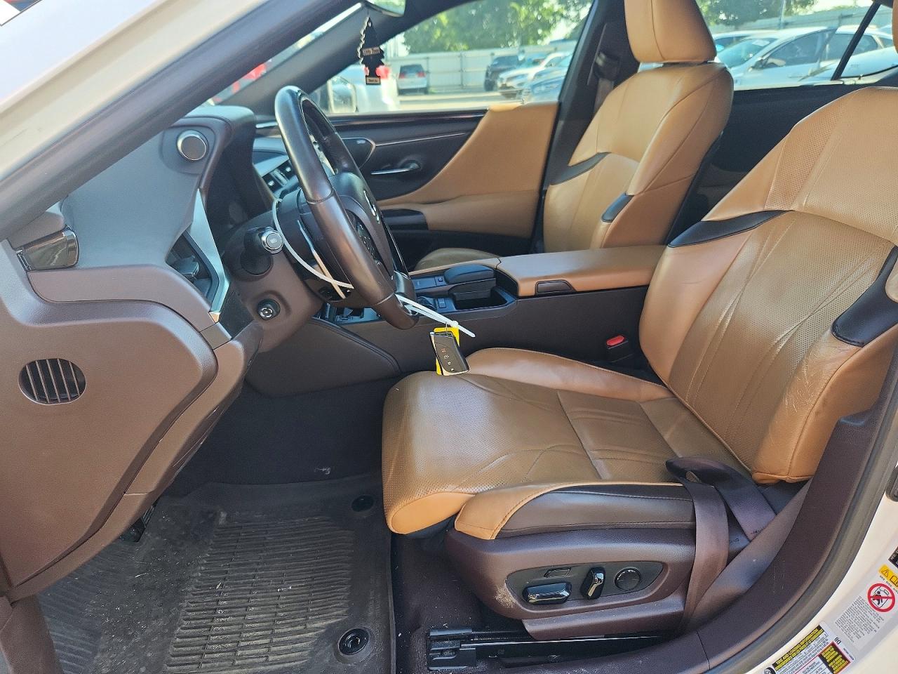 2019 LEXUS ES 350