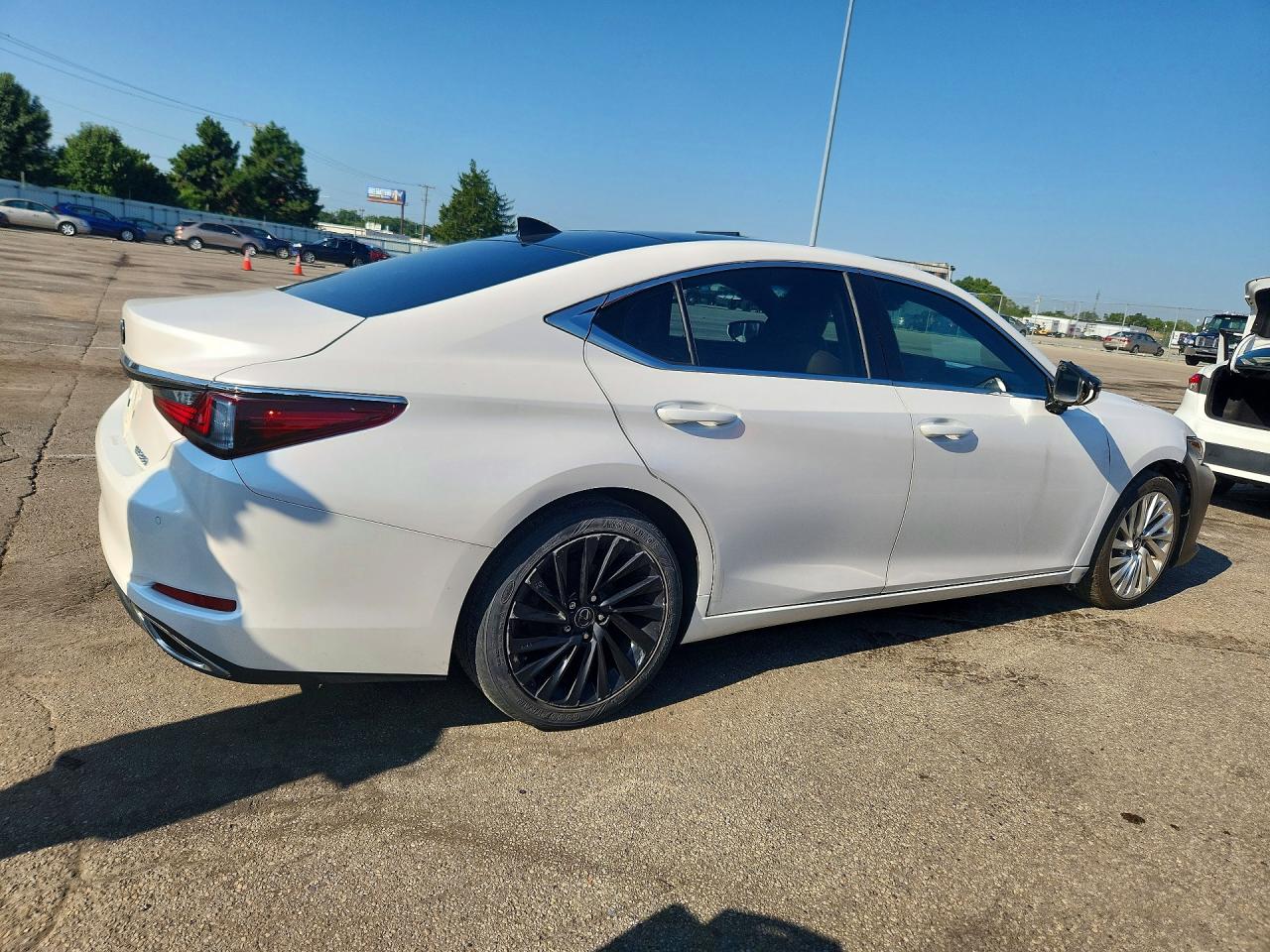 2019 LEXUS ES 350