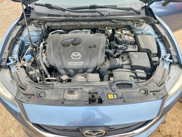 2016 MAZDA 6 Touring/GS — Engine bay