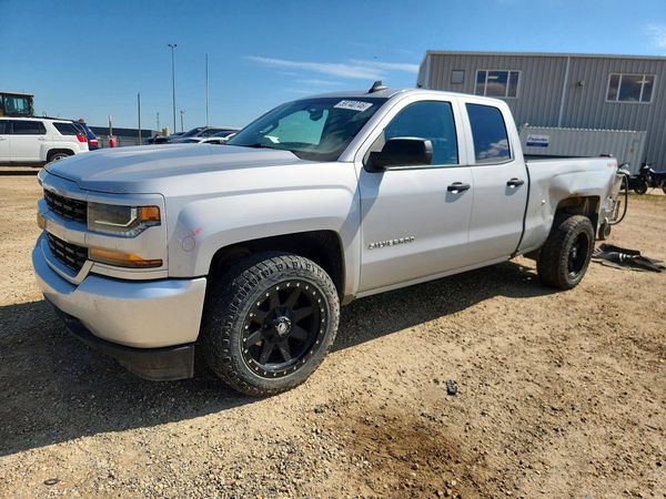 2018 CHEVROLET SILVERADO Custom