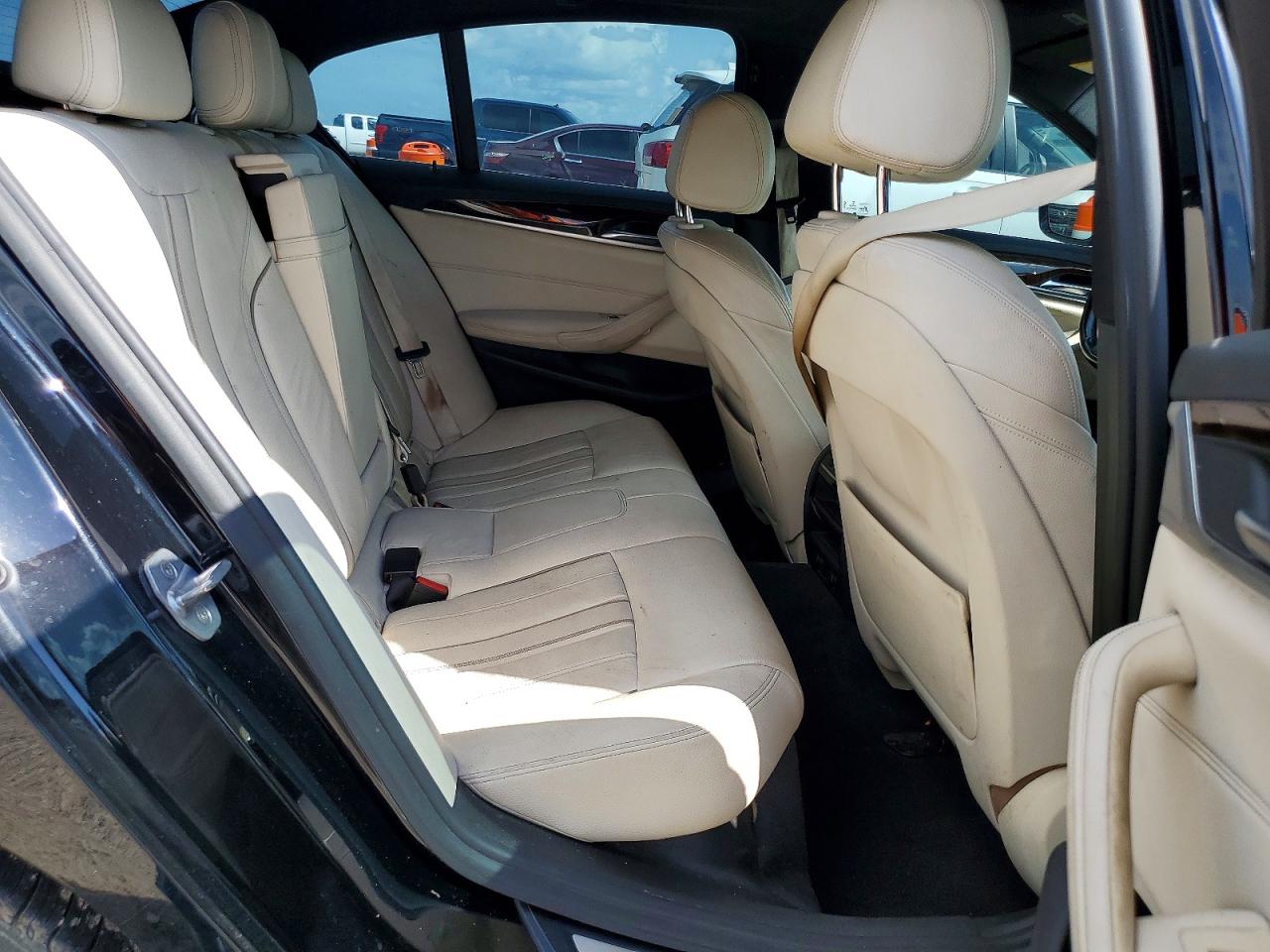 2017 BMW 540