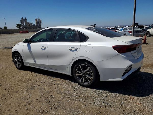 2022 KIA FORTE FE, LXS